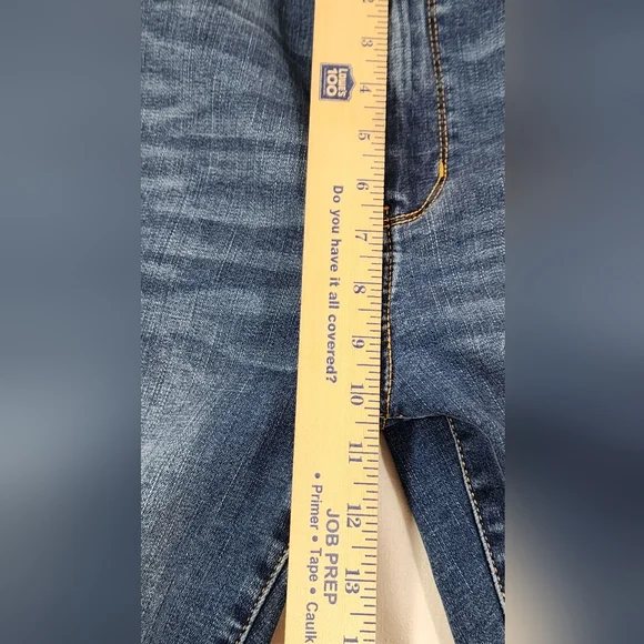 NO BOUNDARIES SUPER HIGH RISE JUNIORS JEANS, SIZE 7, DARK WASH, BLUE - Picture 9 of 13